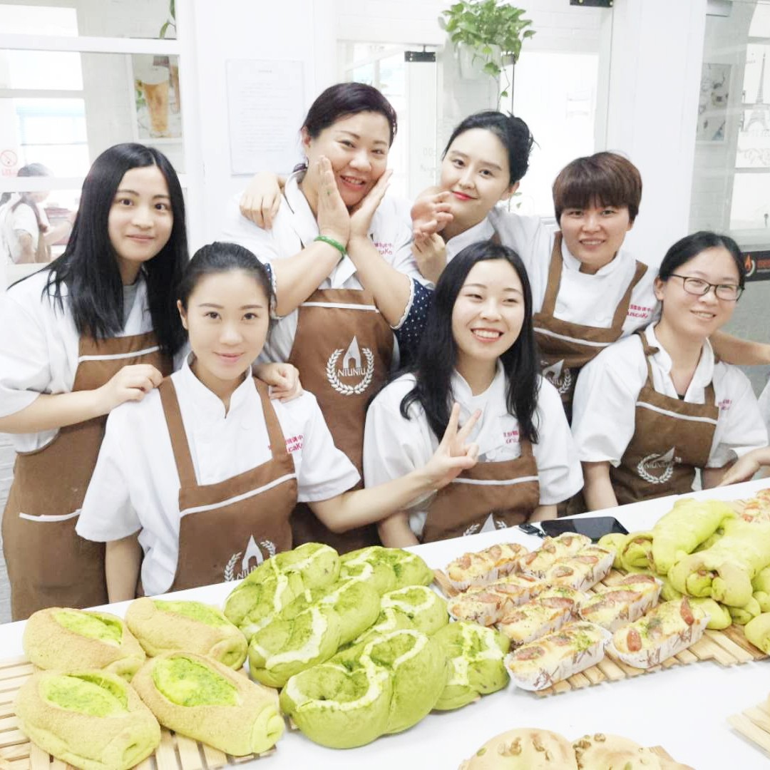 食品学院成功举办2021年度烘焙技能竞赛